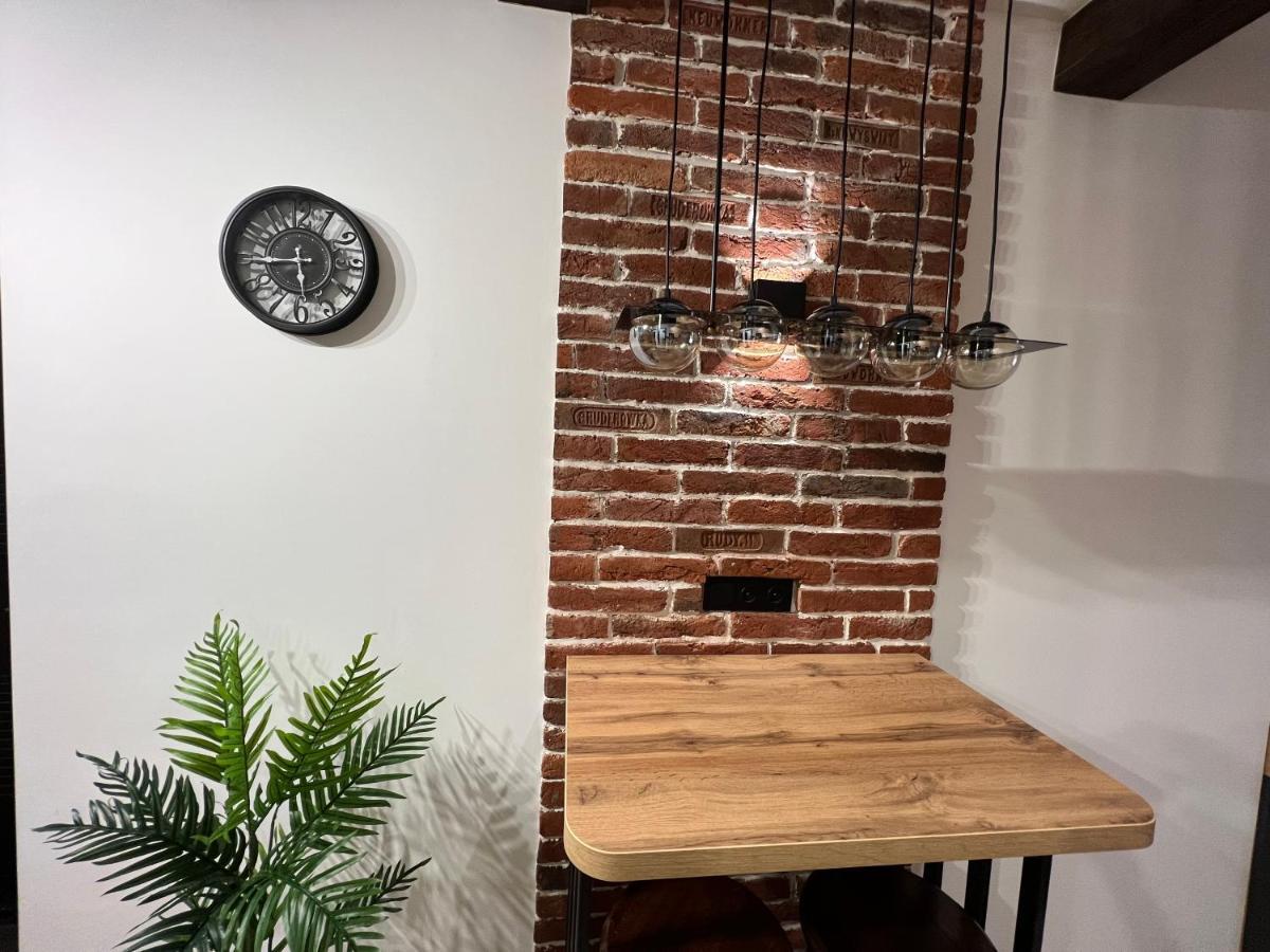 Cozy Loft На Староєврейській 24 Lviv Exterior foto
